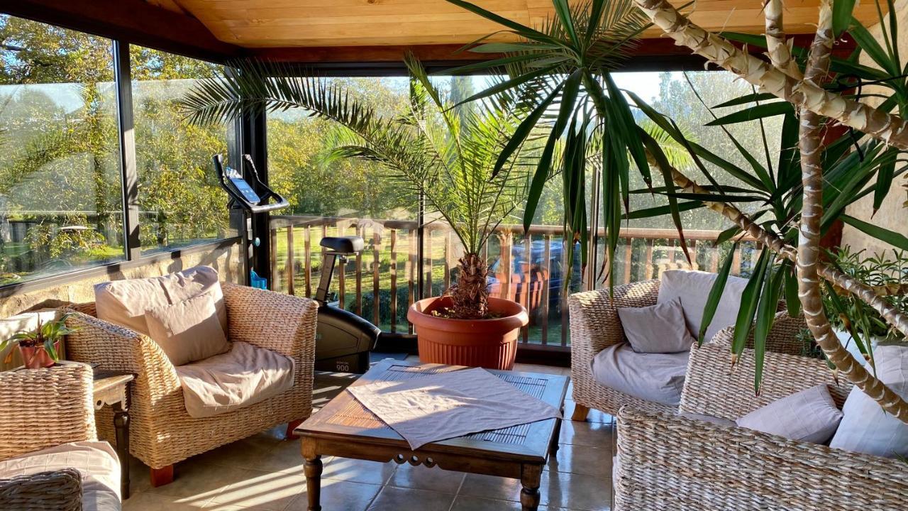 Maison De Charme Piscine Couverte Chauffee Mayrinhac-Lentour Bagian luar foto
